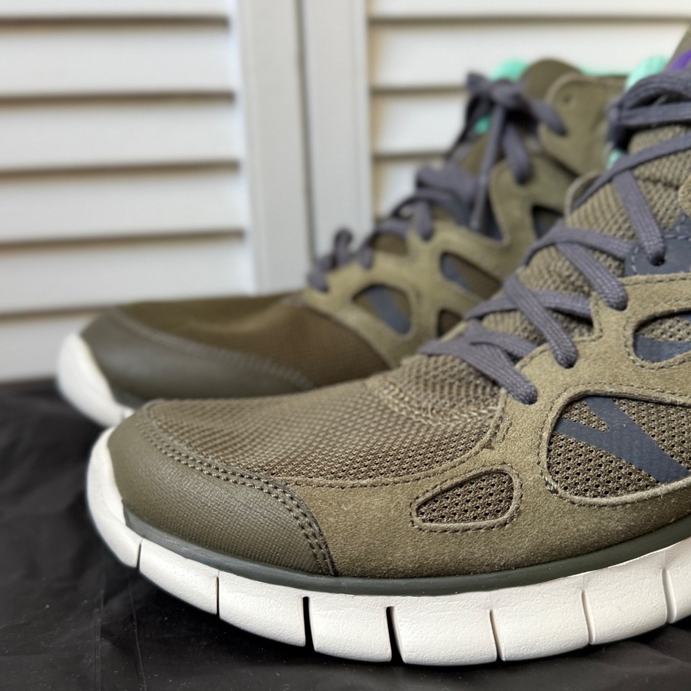 Nike Free Run 2 Mid Sneakerboot Sample View 3